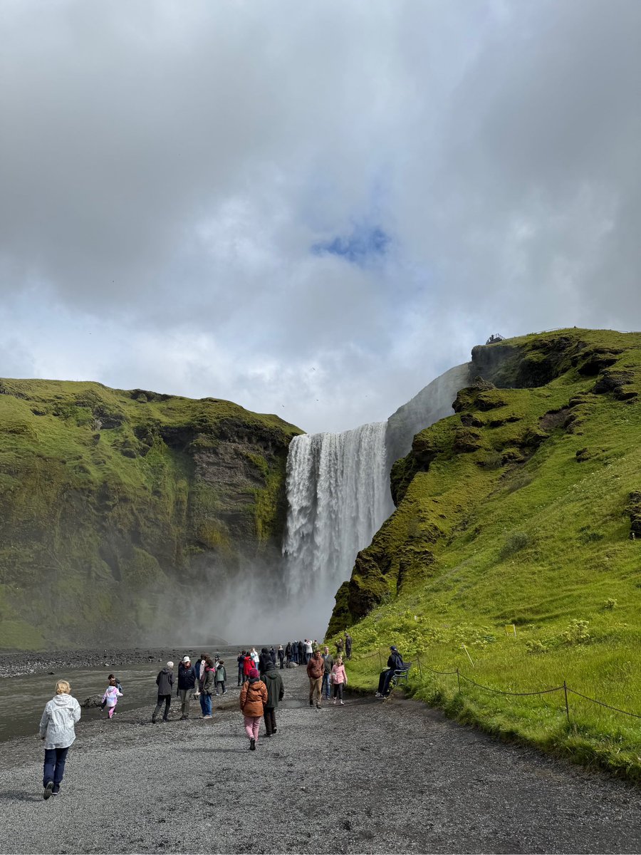 Carlton le Willows (@deltaclw) on Twitter photo A lovely day in Iceland for <a href="/DeltaCLW/">Carlton le Willows</a> sixth formers on their A level geography trip. Waterfalls, geysers and volcanoes all on the itinerary. A lovely day in Iceland for <a href="/DeltaCLW/">Carlton le Willows</a> sixth formers on their A level geography trip. Waterfalls, geysers and volcanoes all on the itinerary.