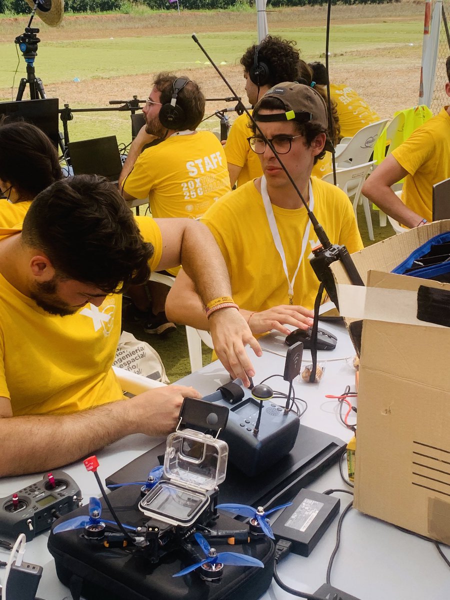 chernandez's tweet image. XtraChallenge 2025 Work in Progress !!! #Poliwood #xtra2upv #UAVs @TelecoUPV @UPV #MULTI #GTDM @ricardoroman_27 🚀📻🎥📺📡☎️🖥️💻