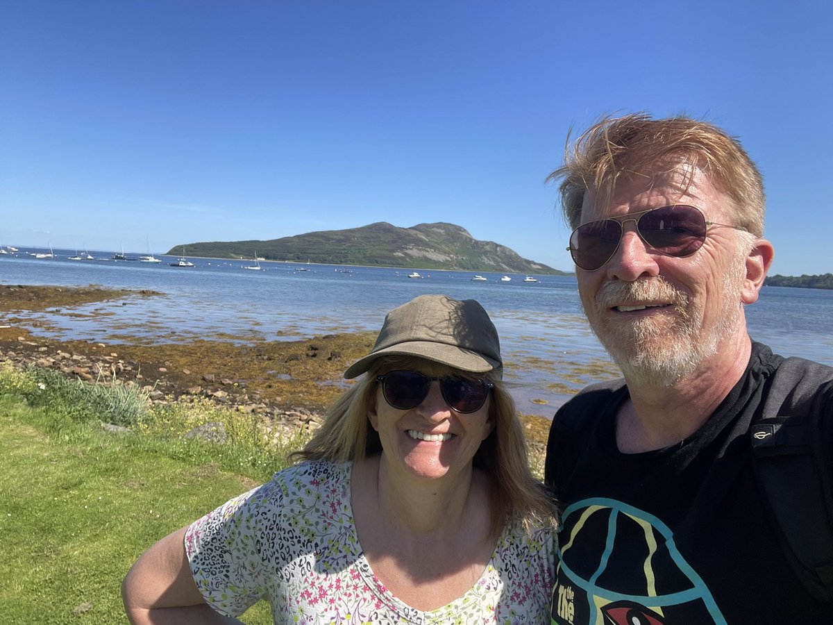 GoJaBrown's tweet image. Arran on a cracking day.