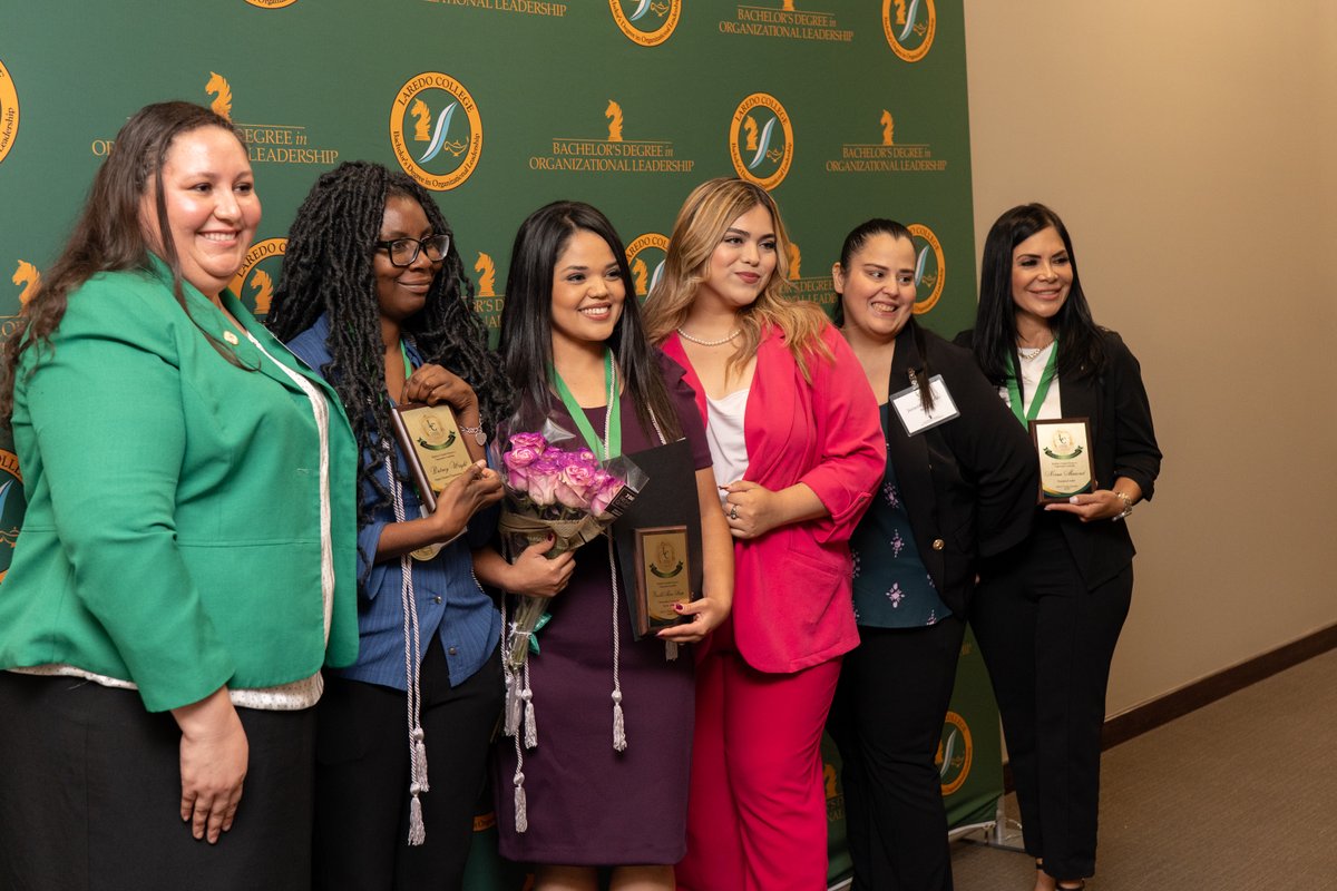 laredopalominos's tweet image. Cohorts of the Bachelor of Applied Science in Organizational Leadership (BASORGL) gathered this week to network, showcase their work and celebrate their outstanding commitment to themselves and the community.