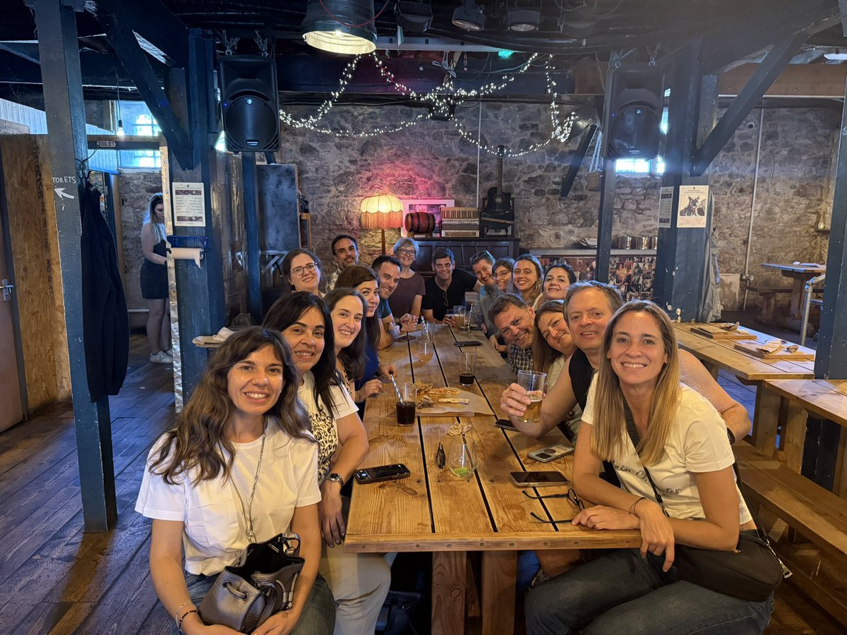 Istamina's tweet image. Just wrapped up an incredible 5-day ILD preceptorship course in Exeter.
Honoured to host 11 brilliant delegates from Argentina — a week of inspiring talks, MDT discussions & deep dives into every corner of ILD care.
Grateful, energised, and ready for more! #ILD #curePF