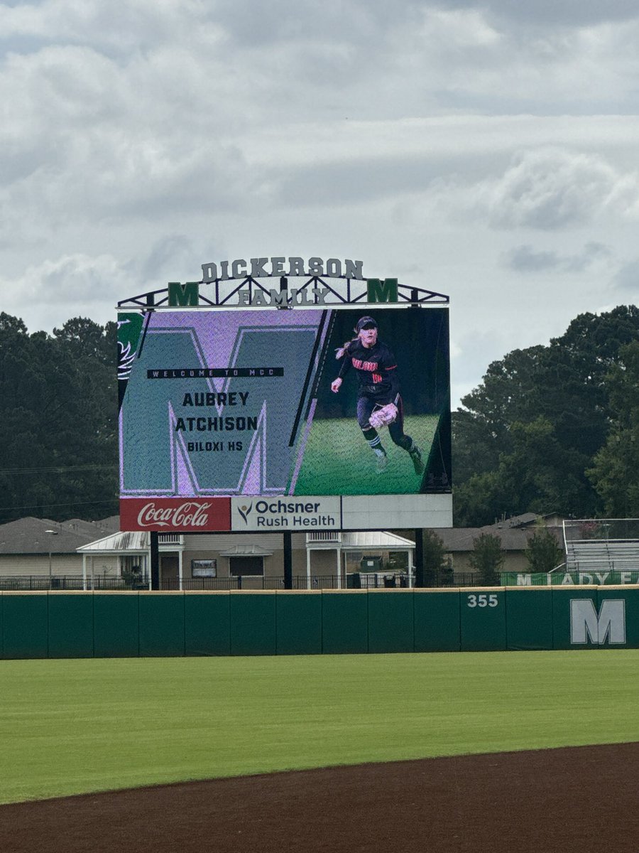 Thank you <a href="/MCCEaglesSB/">MCC Eagles Softball</a> for a great visit!! #GoEags!!! 🦅🦅🦅