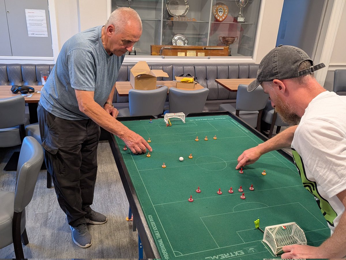 subbuteo_paints's tweet image. Subbuteo @Edinsubbuteo last night β flicks, drama, and a few questionable tackles π
Always great seeing so many teams on the pitch and the community growing.
Hereβs a few snaps from the night! π
#Subbuteo #TableFootball #paintitmaroon #SubbuteoClub #FlickToKick