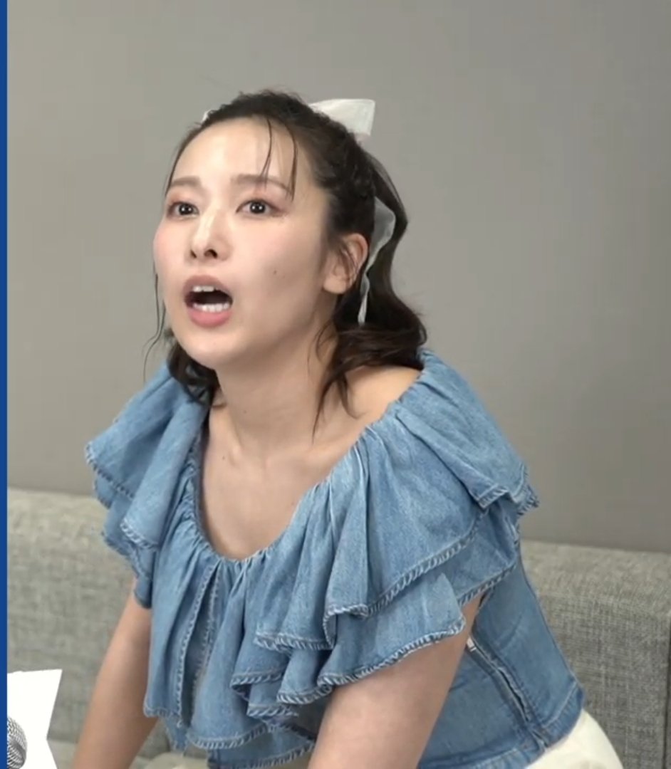 DailyAnchan9's tweet image. Daily Anchan n°226
She looked so cute at today stream 🥹
Will you buy Fiesta? I think i'll buy the BD version