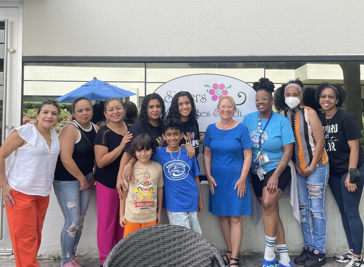 MarilynBalcombe's tweet image. There is nothing more powerful than a group of moms advocating for their kids. Thank you to Together We Thrive and GOLFU parent groups for spending your morning with me and sharing your energy and ideas.💕💕
@MontgomeryCoMD
@MCPS
@MoCoCouncilMD