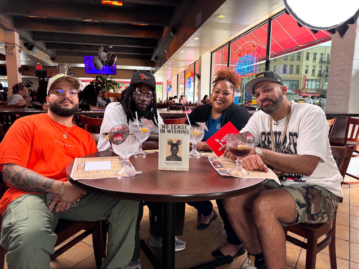 VictoryLightP0D's tweet image. LAWRENCE BURNEY PULLED UP TO SETTLE THE DEBATE: IS MARYLAND NORTH OR SOUTH???