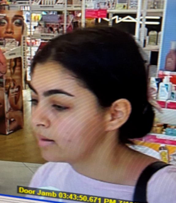 LaceyPolice's tweet image. 🚨Do you recognize these 2?🚨They stole $8,000 of merchandise from Ulta on 7/10/25 and we’d love to speak with them about it! 😤🚓 #Felony #Theft #NotCool #LaceyPD