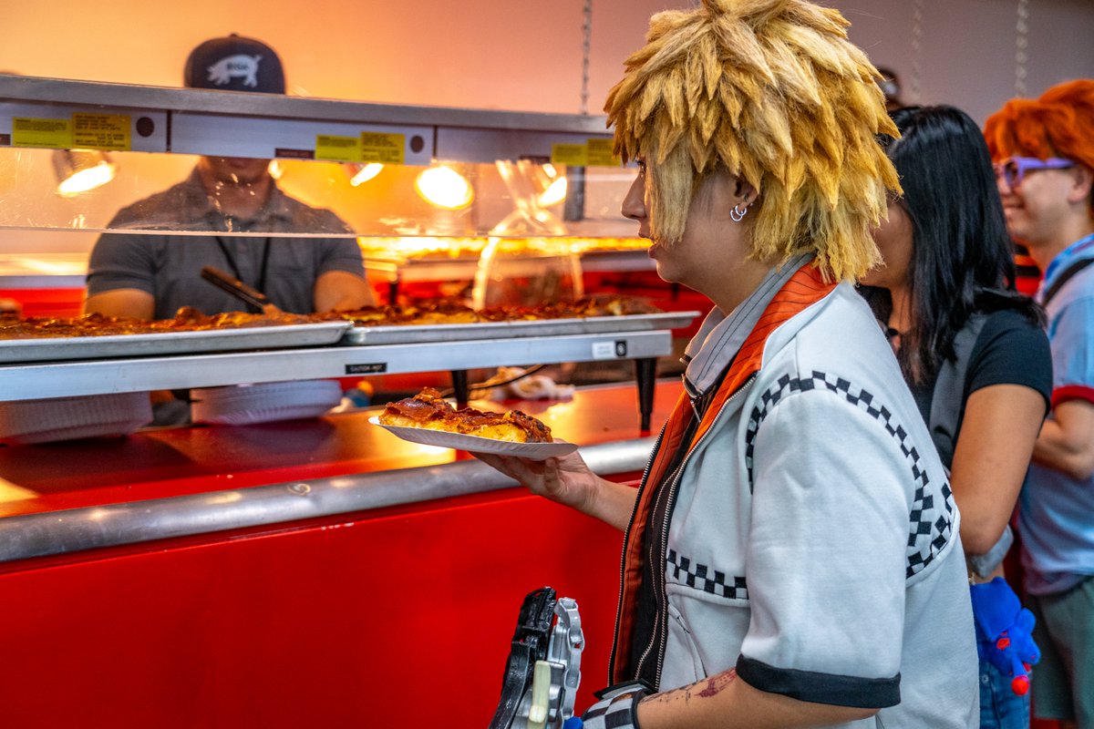 SDConventionCtr's tweet image. Are you Team Pretzel or Team Nachos? See what's on the menu for this year's Comic-Con:
sdcc.link/SDCC-menu