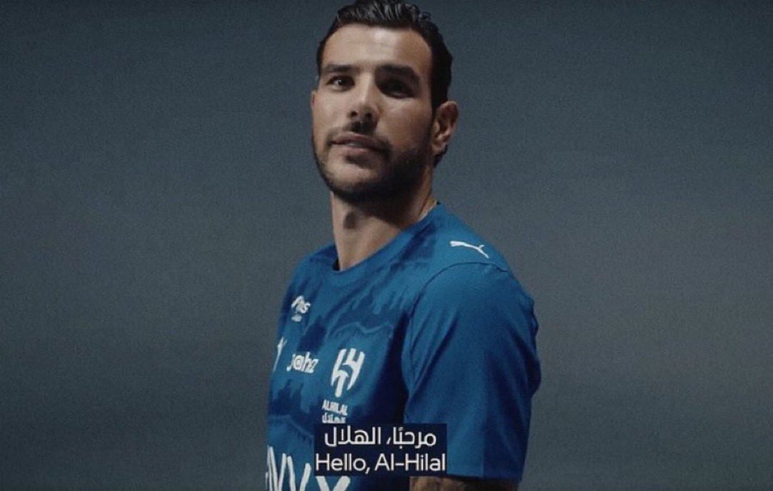 ثـريّد 

ردة فعل و غضب جماهير اندية روشن بعد صفقة ثيو هيرنانديز لنادي الهلال السعودي 🤯

تابع معي..