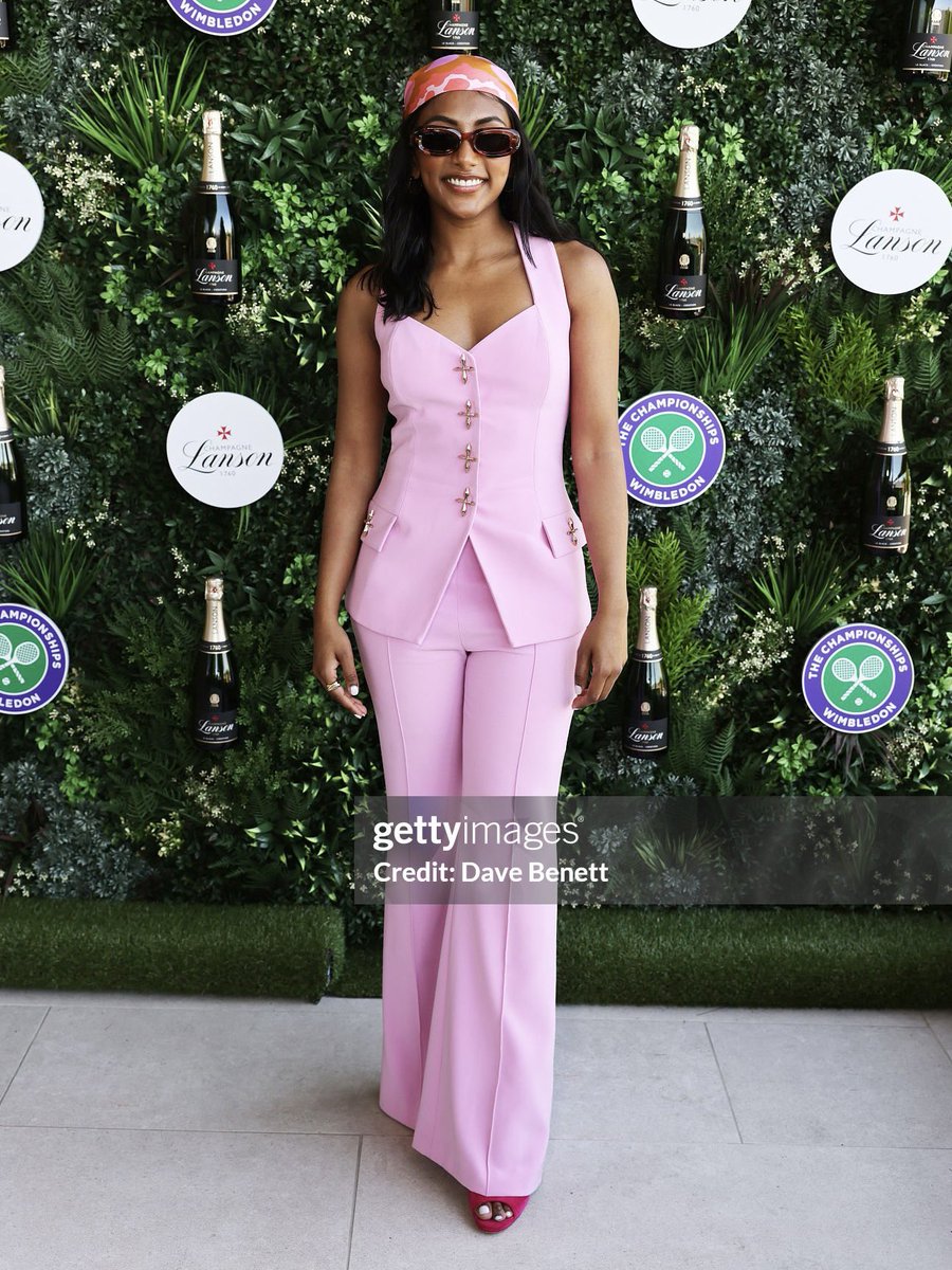 charithrafiles's tweet image. Charithra Chandran stuns for Wimbledon day 12 ✨