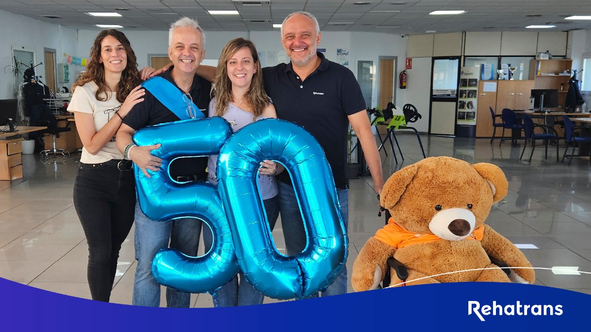 Rehatrans's tweet image. 🎉 ¡Feliz 50, Miguel Martín! 🎂

Con casi 25 años en Rehatrans, has dedicado media vida a mejorar la movilidad para personas con discapacidad.

¡Gracias por tu dedicación! 🚗👏

#Rehatrans #VehículosAdaptados #FelizCumpleaños