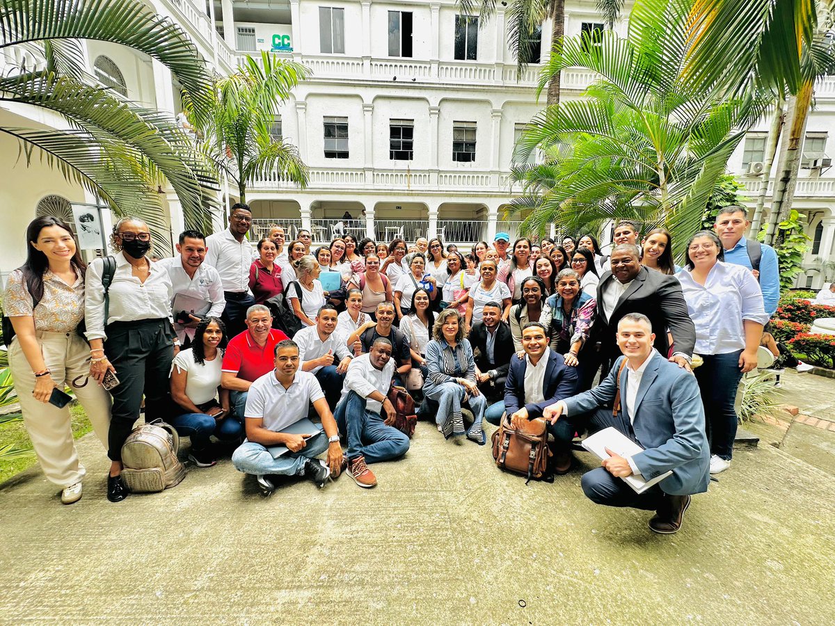 ✅ Cumplimos con hechos. Presentamos ante la <a href="/VCtieneasamblea/">AsambleaDelValledelCauca</a> el Informe de Gestión y Ejecución 2024 y avances 2025, reafirmando nuestro compromiso con una gestión cercana, incluyente y transformadora.
#TrabajamosyCumplimos #ValleParaisodeTodos
@gobvalle <a href="/DilianFrancisca/">Dilian Francisca T.</a>
