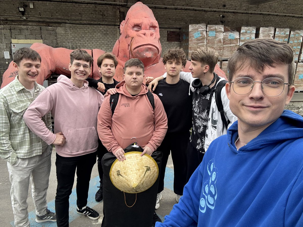 FMS (@fajniemiecsklad) on Twitter photo Wracamy z przytupem 😎
Zanim wystartuje <a href="/RiftLegendsPL/">Rift Legends</a> weźmiemy udział w zamkniętym turnieju w którym wystąpią drużyny o których polskim drużynom się nawet nie śniło 🤭🤫
To będzie dobry trening przed Polską ligą Wracamy z przytupem 😎
Zanim wystartuje <a href="/RiftLegendsPL/">Rift Legends</a> weźmiemy udział w zamkniętym turnieju w którym wystąpią drużyny o których polskim drużynom się nawet nie śniło 🤭🤫
To będzie dobry trening przed Polską ligą