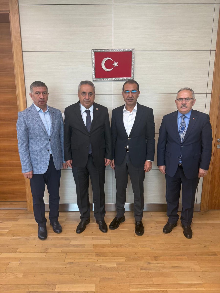 📌 Genel Başkanımız  Türkeş Güney, Genel Başkan Yardımcımız Nebi Yay ve Ankara 5 nolu Şube  Başkanımız Ahmet Akay ile birlikte Gençlik ve Spor Bakanlığı Personel Genel Müdürü Mustafa Koç'u ziyaret ettiler.

📌  TBMM Genel Kurulu’nda kabul edilen Gençlik ve Spor Bakanlığı