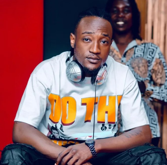 Fik Gaza defends switch to NRM, Support My Music, Not My Politics.

More Details at: instagram.com/p/DL-aopuNMAL/…