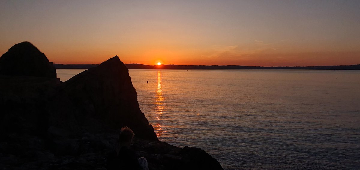 rupwalker's tweet image. God created English summers so there could be paradise on earth