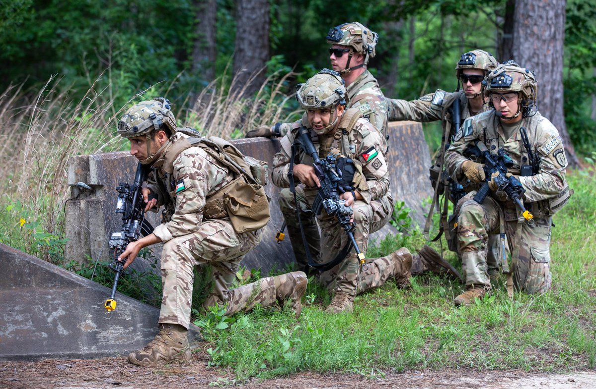 usarmycentral's tweet image. For the first time, @ArmedForcesJO joined a U.S. training exercise at JRTC in Fort Polk, Louisiana strengthening interoperability, enhancing readiness, and deepening leadership-level ties to promote regional security and meet shared defense challenges.
Photos by SSG Devon Jones