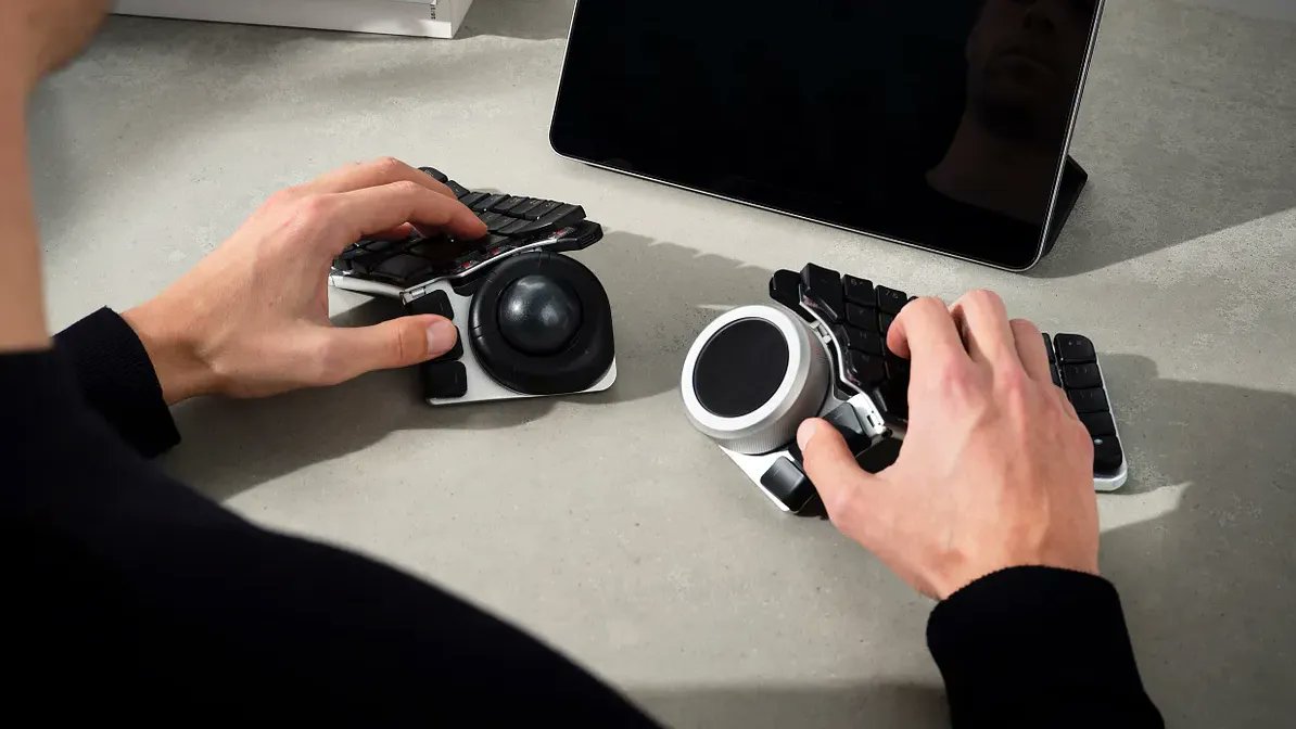 This Naya keyboard looks weird, but it could be game-changing for creators 🤨 theshortcut.com/p/naya-create-…