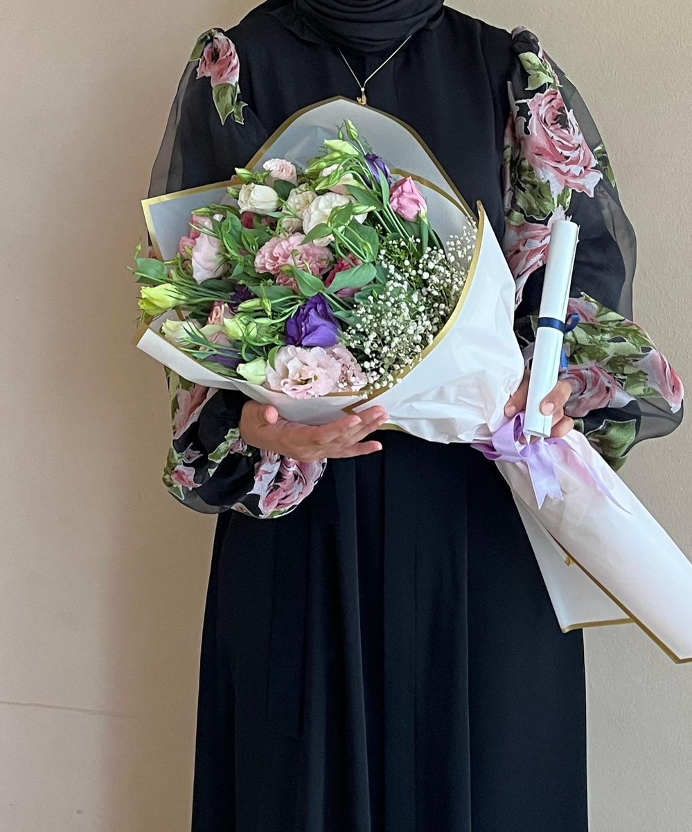 Mehtap_yldrm_'s tweet image. Ben psikolog oldumm🥹🤍🕊🎓