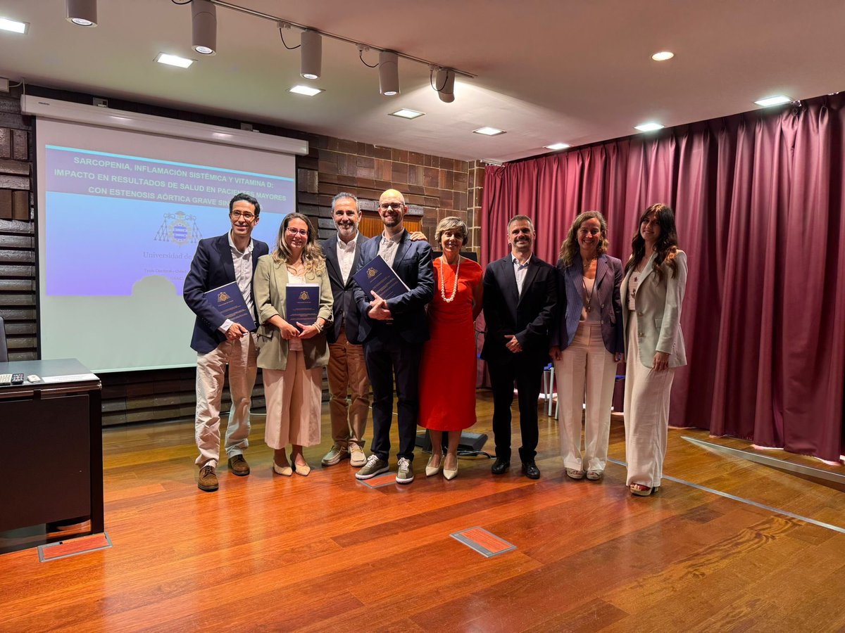 Ha sido un honor participar en el Tribunal de la Tesis : "Sarcopenia,Inflamación sistémica y Vitamina D: Impacto en resultados de Salud en pacientes mayores con Estenosis Aórtica grave sintomática "
¡Enhorabuena Doctor Solla! <a href="/pasosu_/">Pablo Solla-Suarez</a> #Cardiogeriatría