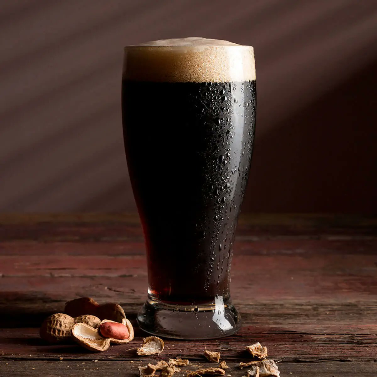 deadbrew1's tweet image. just want to share a code with y'all if something is wrong and i need help
if i say "my favorite beer is a nice light lager" call the police