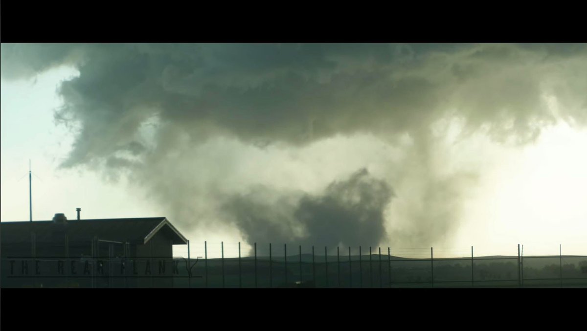 CRyanMauk's tweet image. June 19, 2025. SPC has a 0% tornado 🌪️ risk, yet I head west. Why? Because SW North Dakota does whatever the f__ it wants to. #IYKYK #TheRearFlank #ToWalkAmongstTheGiants 📺 youtu.be/4KtNwTaFLxQ?si…