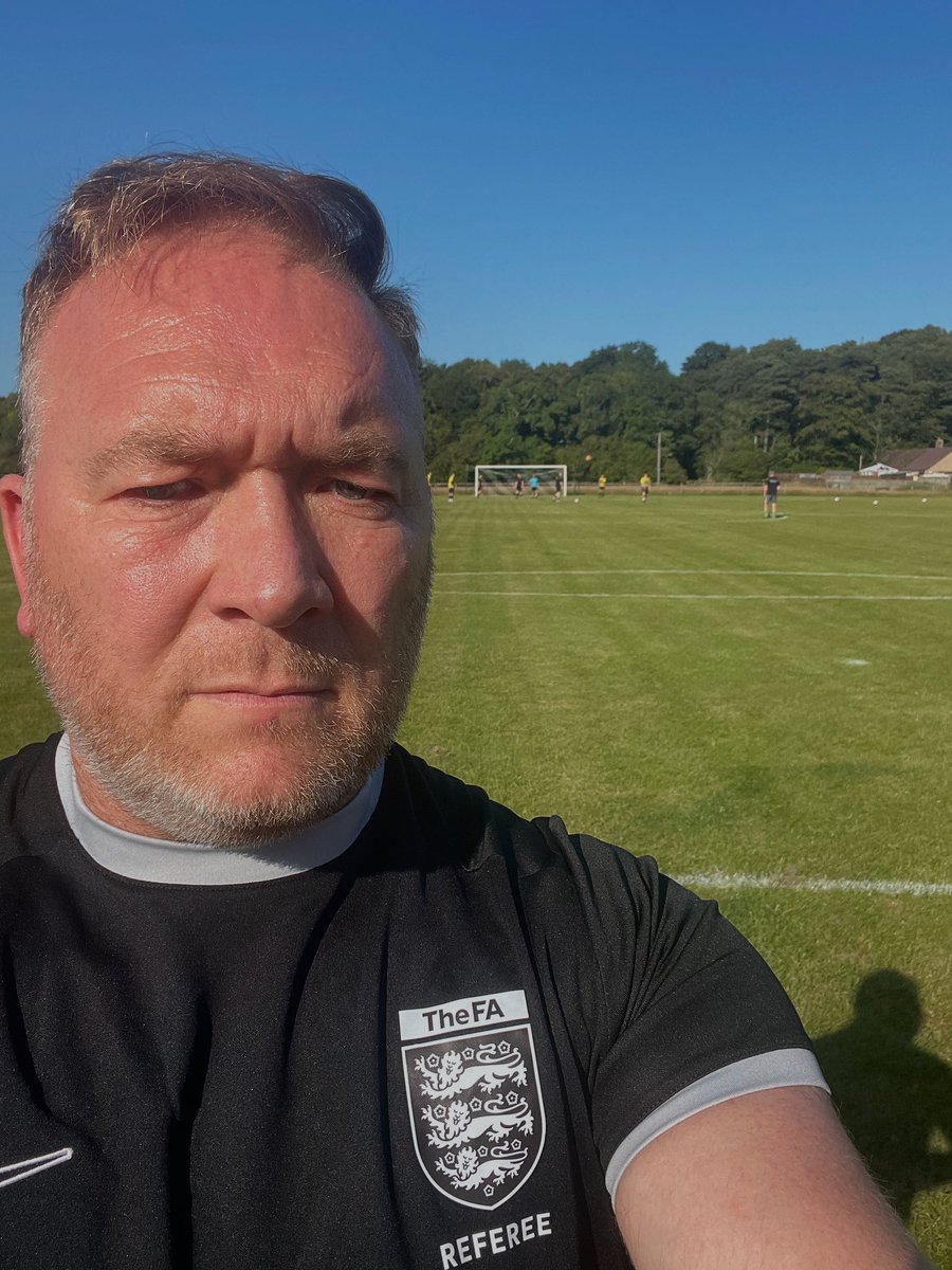 SimonDutson's tweet image. Friday evening reffing. Lovely evening in Northumberland for a run around whilst getting shouted at!! #referee #grassrootsfootball