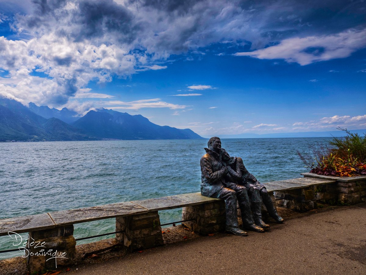 DelezeD's tweet image. Un peu de douceur dans ce bel endroit, Montreux 💙👩🏼‍❤️‍👨🏼🇨🇭

#suisse #switzerland @myvaud  @MySwitzerland_e
