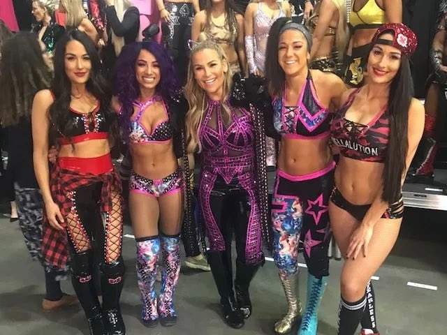 Bayley (@itsbayleywwe) on Twitter photo  Bayley (@itsbayleywwe) on Twitter photo