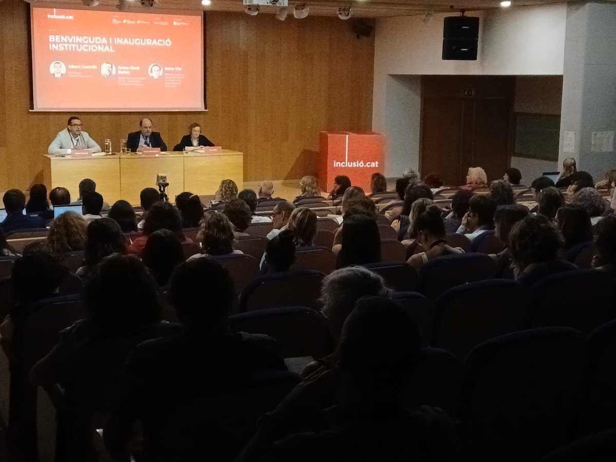 albertcastellsv's tweet image. La inclusió social ha de continuar sent un dels pilars de l'estat del benestar i del model de cohesió social que volem. Però per això cal abordar canvis en les polítiques socials, per fer front als nous reptes, aprofitant també el talent i la recerca d'institucions com la…