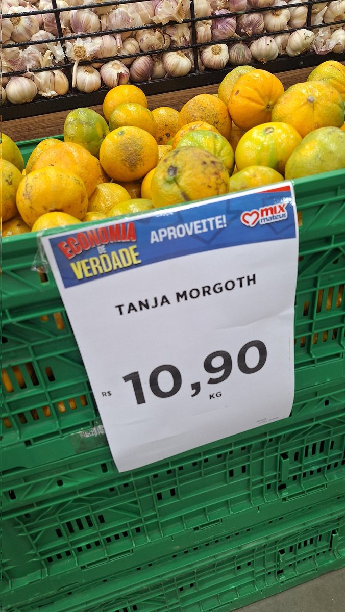 CSteelpirate's tweet image. Ele é mau, ele é sombrio, ele é o semeador de discórdias e sementes de Tangerina 
Local: Supermercado Mateus do bairro João Paulo, São Luís, Maranhão 
#Morgoth #Melkor #lotr #theringsofpower #osaneisdepoder