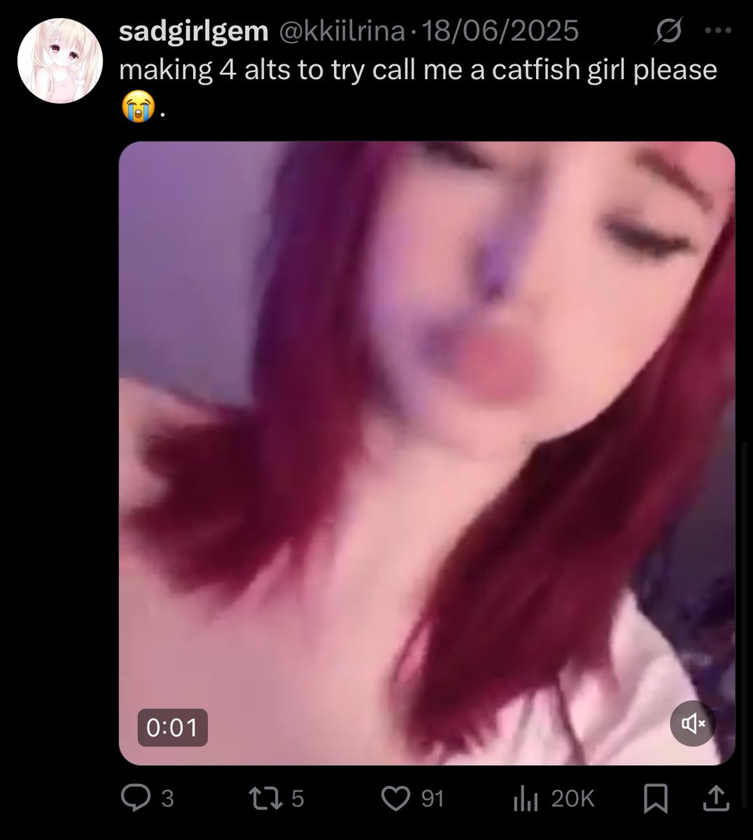 uwuomz's tweet photo. this weirdo @ kkiilrina is stealing my vids then saying she is not a catfish lol. spread the word #looser #urnotme https://t.co/QT32kbNnWc