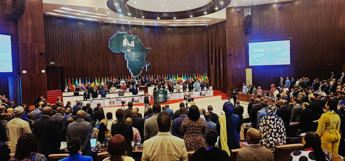 Kwenyu ! Africa recognizes President Hichilema for championing water development and digital growth. - mwebantu.com/?p=60711
