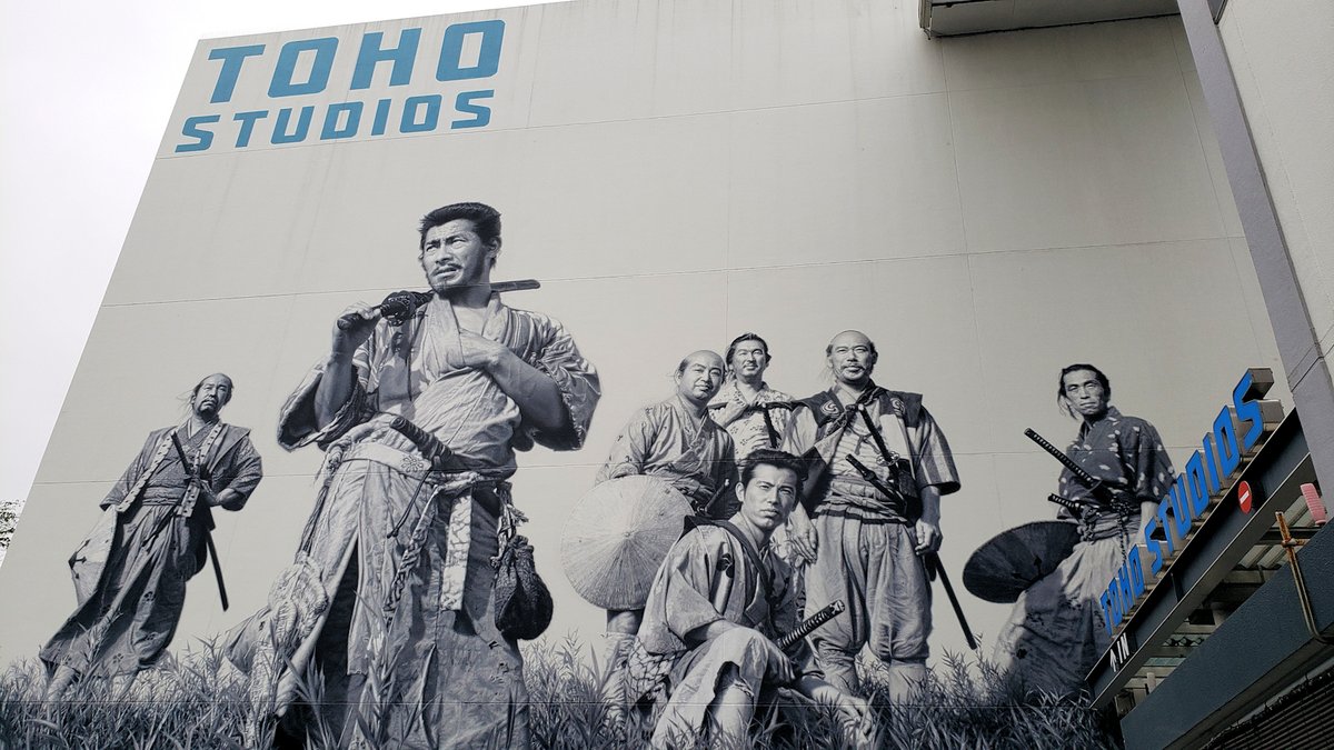 tenmon2010's tweet image. 世田谷区は成城にある東宝スタジオにて行われた
実写「秒速5センチメートル」の初号試写に行って参りました。
あの空気感がリアルにそこにある…。
映像、音楽、キャスト、そして台詞のひとつひとつに原作へのリスペクトがあり、…