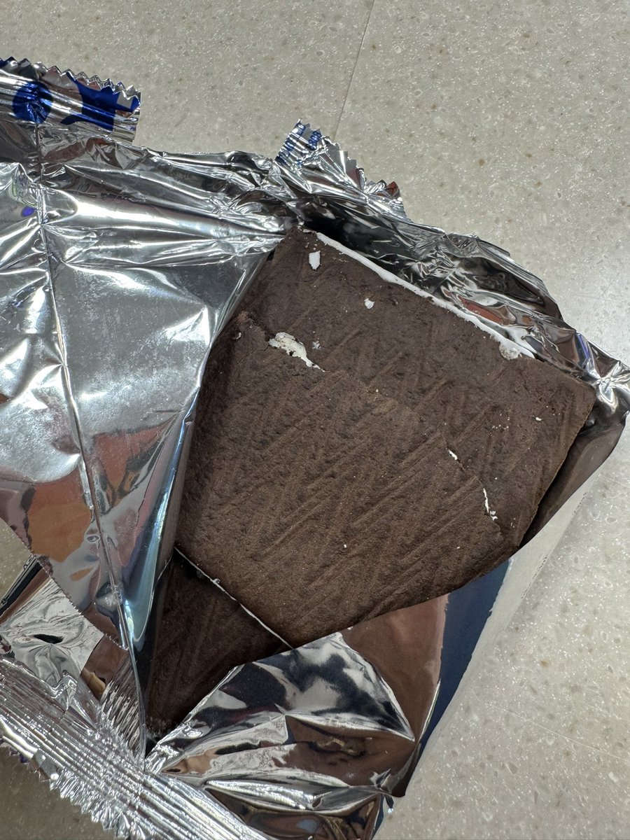 Just opened my pack of <a href="/PopTartsUS/">Pop-Tarts</a> and apparently whoever packaged it before it was put in the box got hungry #Oops #PopTarts