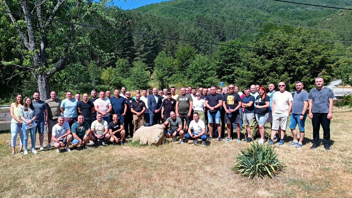 EU_CEPOL's tweet image. From students to trainers. From theory to action.
This week in 🇷🇸 Serbia, #WB_PaCT project made it happen:
🔹A drug trafficking course
🔹A live mentoring visit
🔹Two Serbian officers stepping up as trainers.
This is what building capacity looks like!
🔗 cepol.europa.eu/international-…