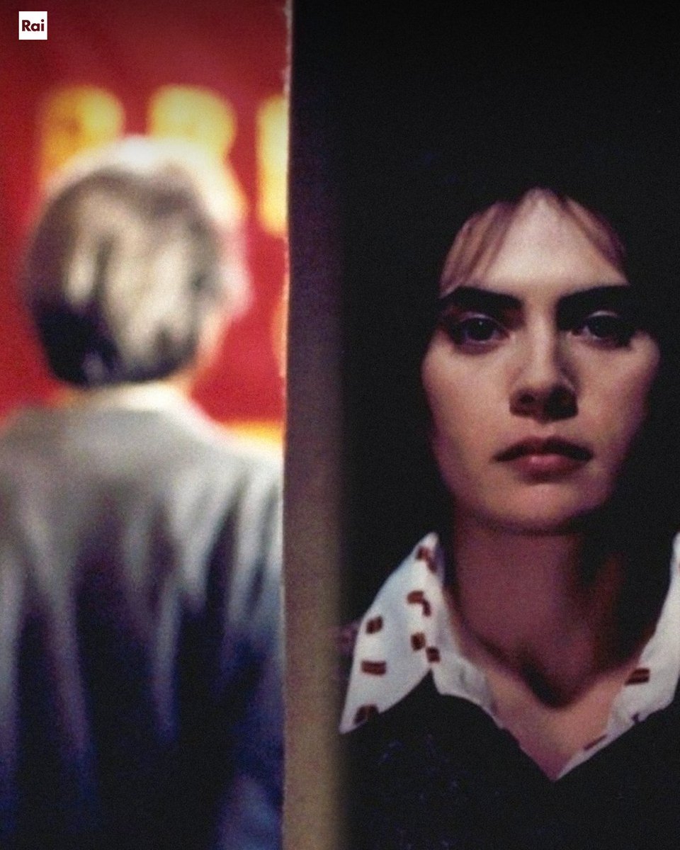 Alle 21.20 "Buongiorno notte" di Marco Bellocchio con Roberto Herlitzka, Maya Sansa, Luigi Lo Cascio | La tragica vicenda del rapimento Moro, che nel 1978 lacerò l'Italia, ricostruita tramite documenti televisivi alternati alla finzione cinematografica | #25anni di #RaiCinema