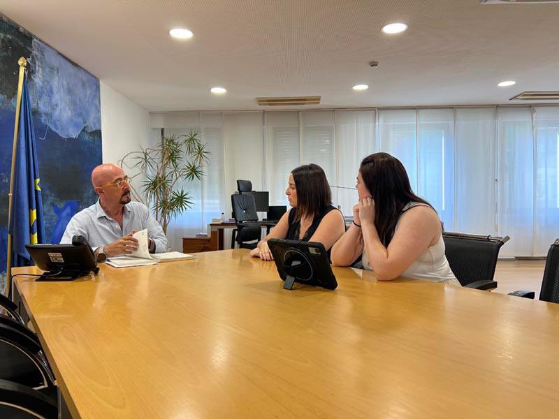 ‼️🟢 #Salud y el Colegio de #Logopedas de #Cantabria intensificarán la comunicación bilateral para favorecer la intervención de sus profesionales
 
ℹ️👉🏻 bit.ly/44nOENM