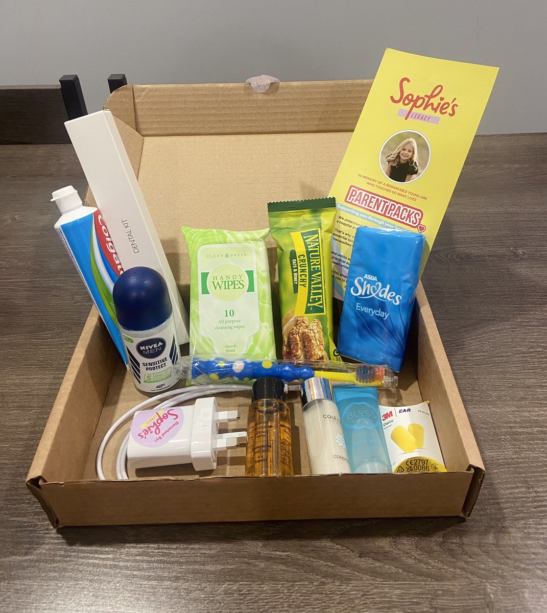 A few weeks ago, #E5F5 <a href="/boltonnhsft/">Bolton NHS Foundation Trust</a> received these amazing parent packs from <a href="/Sophieslegacy10/">Sophie's Legacy</a> These thoughtful resources are already making such a difference to families on our ward. Thank you so much #sophieslegacy for your continued support 💛#creatingchange <a href="/OurBolton_NHS/">Our Bolton NHS Charity 💙</a>