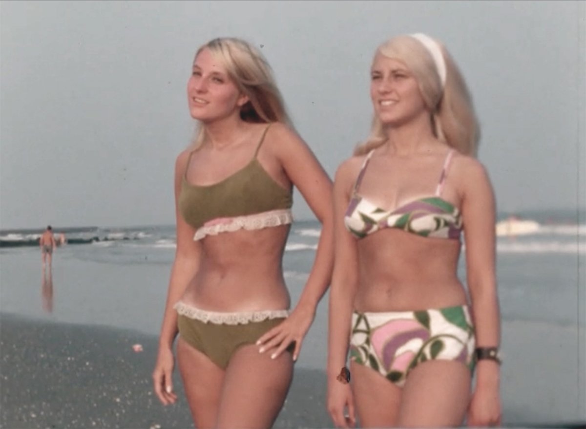 PreFabMan's tweet image. TOO-DAY hooray! My new single is here from my studio project The Starlight Set.
A song for the summer, “Motels of Wildwood” is a romantic and nostalgic piece about the popular New Jersey Shore resort town Wildwood. 
#newmusicfriday
thestarlightset.hearnow.com/motels-of-wild…