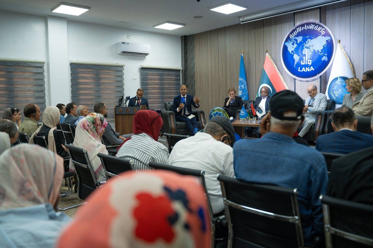 UNinLibya's tweet image. The United Nations in Libya, in collaboration with the Libyan News Agency (LANA), held a media roundtable on Thursday.
DSRSG/RC/HC Mr. Aeneas Chuma, along with representatives from @UNICEFLibya, @IOM_Libya, @UNDPLibya, and @UNWomenLibya, engaged with journalists to present the…