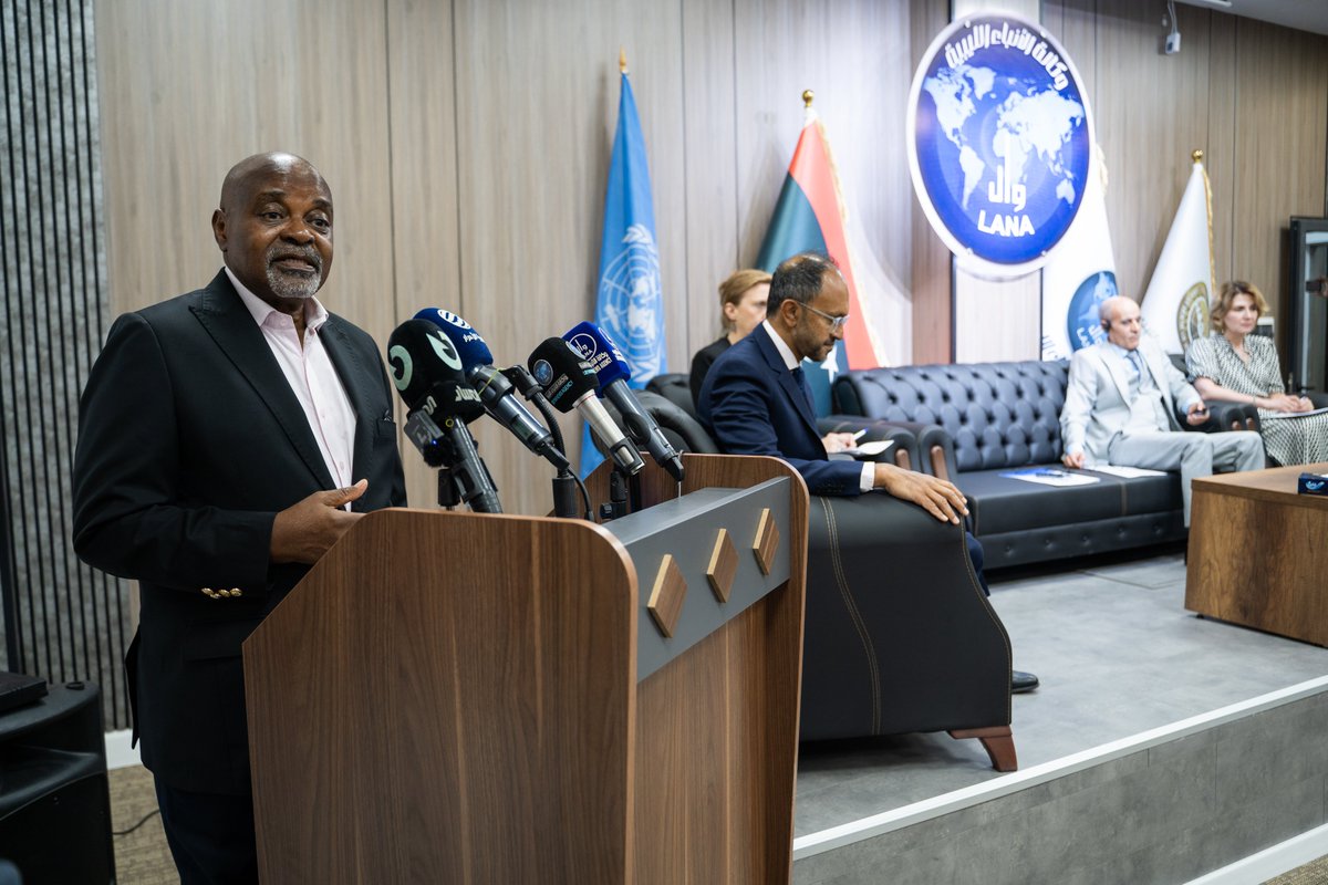 UNinLibya's tweet image. The United Nations in Libya, in collaboration with the Libyan News Agency (LANA), held a media roundtable on Thursday.
DSRSG/RC/HC Mr. Aeneas Chuma, along with representatives from @UNICEFLibya, @IOM_Libya, @UNDPLibya, and @UNWomenLibya, engaged with journalists to present the…
