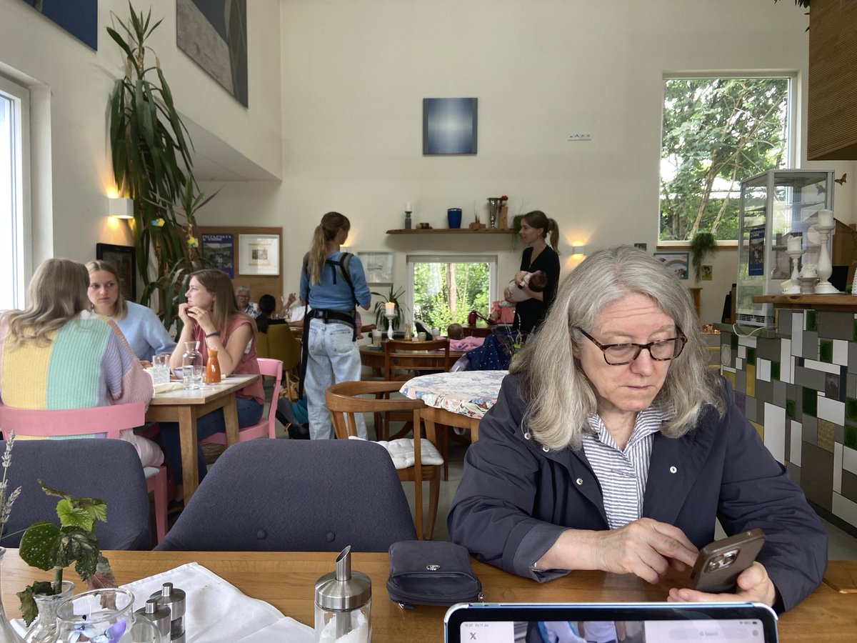 Moyette Gibbons (@moyetteg) on Twitter photo It’s the last full day of my residency in Schwandorf 🇩🇪 and I’m spending it in my studio and my favourite local writing cafe! #WritingResidency <a href="/VCCA/">Virginia Center for the Creative Arts</a> international exchange scholar. Lots of work done on Book 2!📚🖊️⌨️📘📕📚 It’s the last full day of my residency in Schwandorf 🇩🇪 and I’m spending it in my studio and my favourite local writing cafe! #WritingResidency <a href="/VCCA/">Virginia Center for the Creative Arts</a> international exchange scholar. Lots of work done on Book 2!📚🖊️⌨️📘📕📚