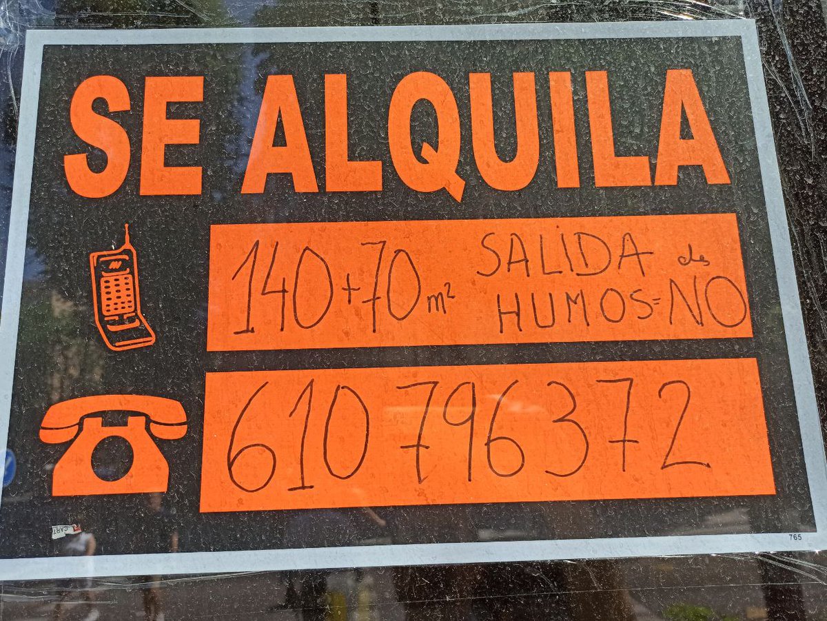 nudosur's tweet photo. @AlmeidaPP_ @LolaNavarroArg @policiademadrid 
@FRAVM @MasMadridCiudad @PSOEMadridAyto 

DESCONTROL tremendo en la hostelería en Arganzuela:
Cafetería La Beata ( Pza Beata Mª Ana Jesús, 1)
abierta desde hace años.

Quejas de los vecinos, se "habían inventado" una salida d humos https://t.co/fuWEL10hMM