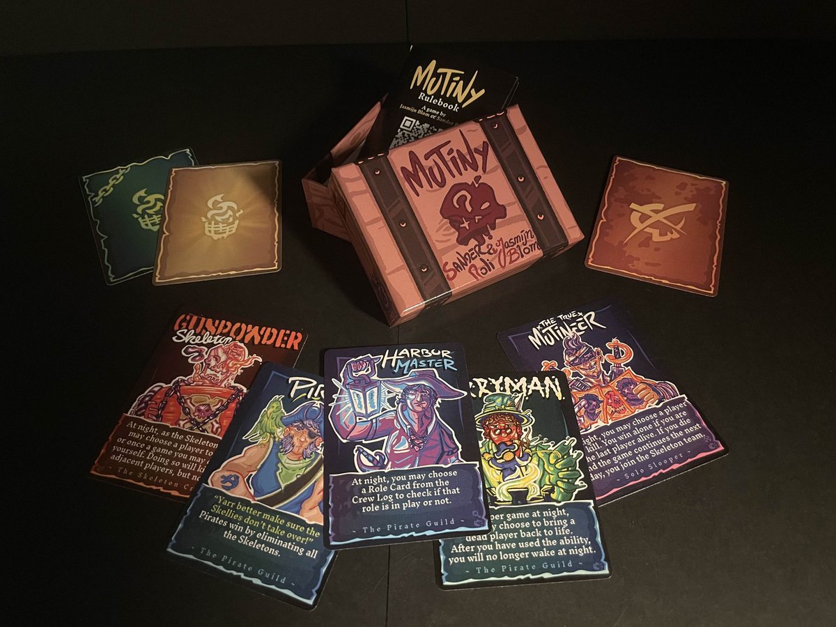 kanijame's tweet image. Found a ton more #Mutiny's washed up, guess @SanderRoli and I might as well sell them at #SoTFest2025 this year!
You'll be able to find us at @Soycha_Art's stand, come say Hi!
#BeMorePirate