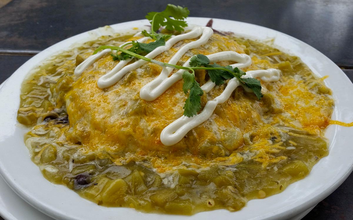 505Nomad's tweet image. Counter Culture Cafe is a #restaurant that caters to #SantaFe locals, with ample space to lounge, sip coffee, do a sudoku puzzle, or catch up with friends - newmexiconomad.com/counter-cultur…
#dining #foodie #NomNom #goodfood #breakfast #lunch #patio