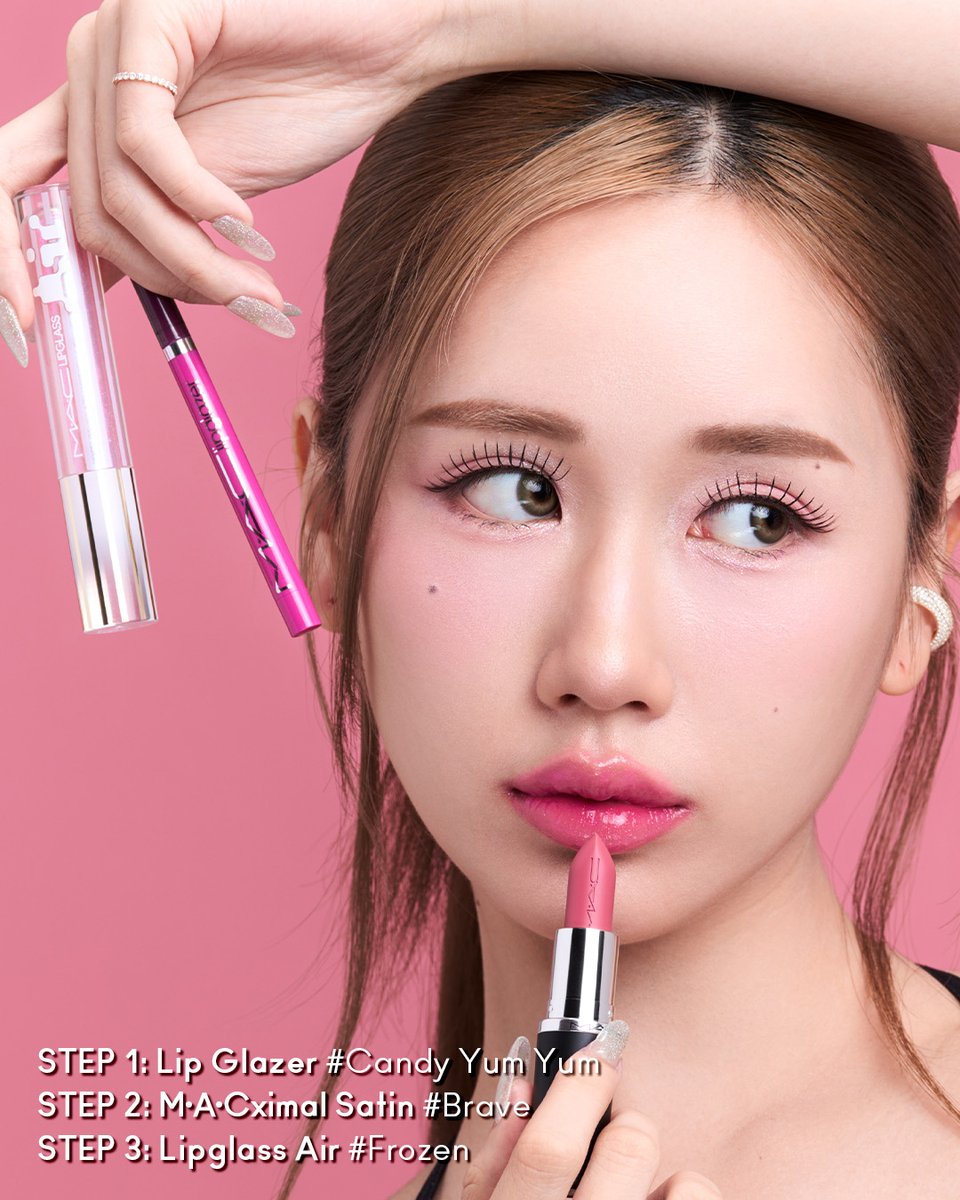 MACCosmeticsTH's tweet image. เสกลุคโทนชมพูหวานซ่อนความขี้เล่นแบบคุณเจนเย่ด้วย #MACLipStyling 3 สเต็ป💗🎀
1. NEW Lipglazer สี Candy Yum Yum
2. MACximal Satin สี Brave
3. Lipglass Air เฉดสีใหม่ Frozen
เพียง ฿2,360 จากปกติ ฿2,950 + รับกล่องแบบพิเศษและสติ๊กเกอร์สุดคิวท์
ทางไปช้อป👉 bit.ly/444h5Ag