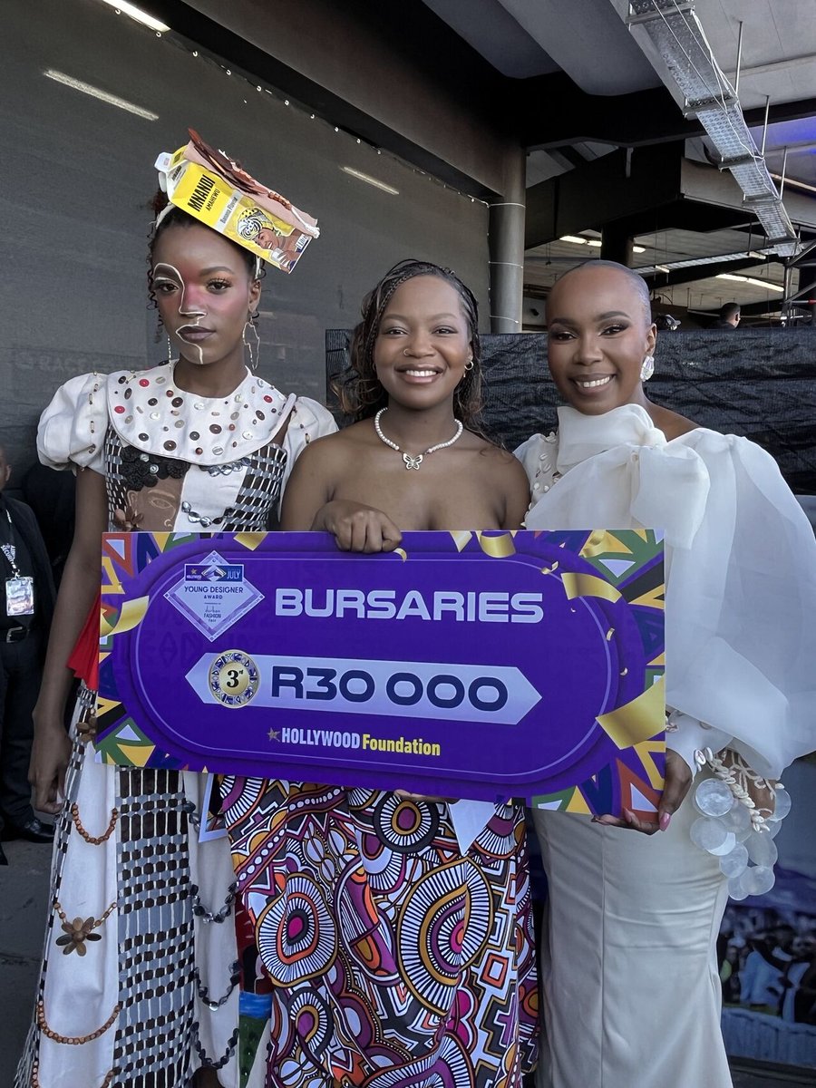 HWBFoundation's tweet image. Reflecting on HDJ2025: The Hollywood Foundation proudly awarded bursaries to our top 3 Young Designer Award finalists this past Saturday! 💫
With bursary support of R70 000, R50 000, and R30 000, these exceptional young creatives now have the resources to elevate their craft and…