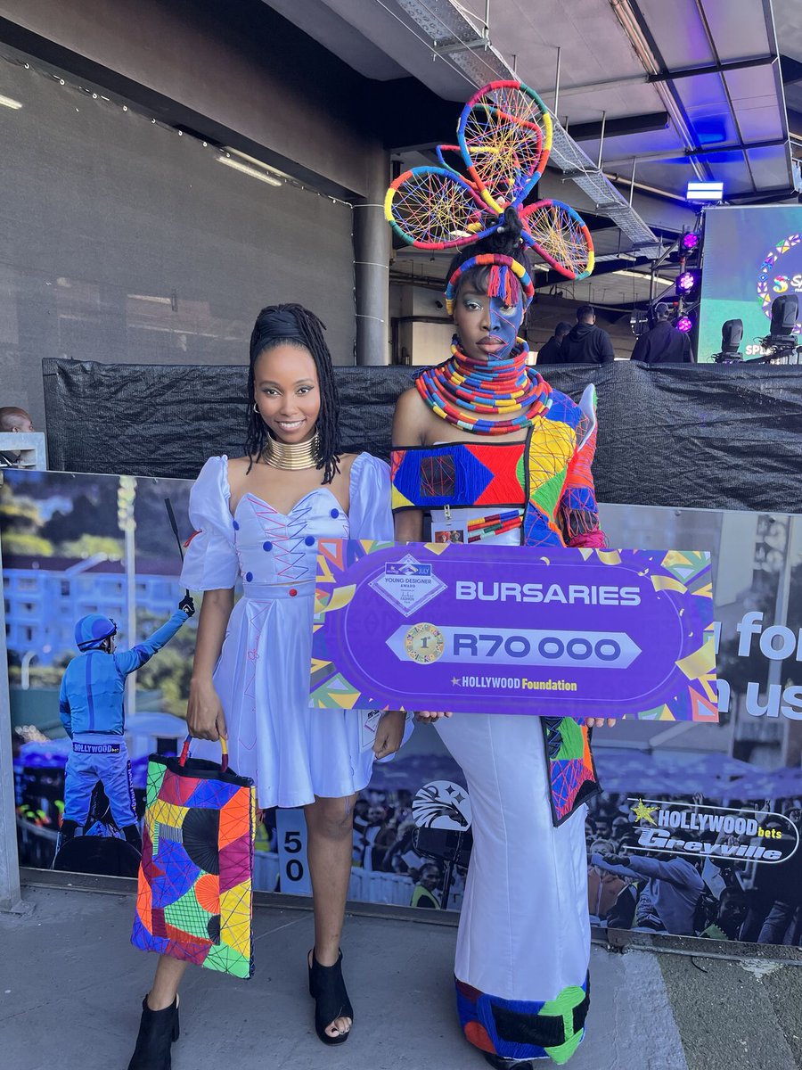 HWBFoundation's tweet image. Reflecting on HDJ2025: The Hollywood Foundation proudly awarded bursaries to our top 3 Young Designer Award finalists this past Saturday! 💫
With bursary support of R70 000, R50 000, and R30 000, these exceptional young creatives now have the resources to elevate their craft and…
