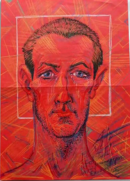 FreeViasna's tweet image. 😢 Two years ago, prominent artist Ales Pushkin died after being transferred from prison to intensive care. Known for his bold performances and constant criticism of the Lukashenka regime, he was sentenced to five years simply for expressing his views.
Even behind bars, Pushkin…